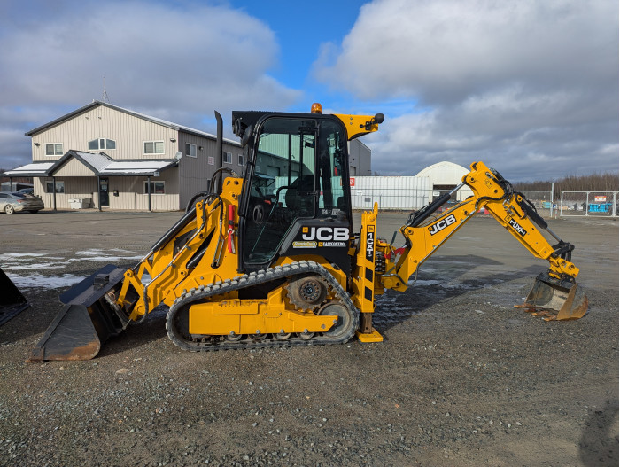 5: 2020 JCB 1CXT BACKHOE LOADER