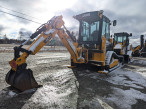 9: 2020 JCB 1CXT BACKHOE LOADER