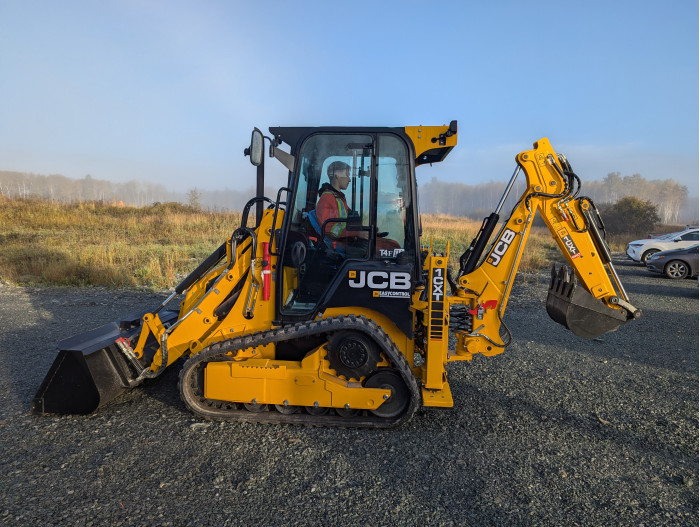 1: 2024 JCB 1CXT TRACKED Backhoe