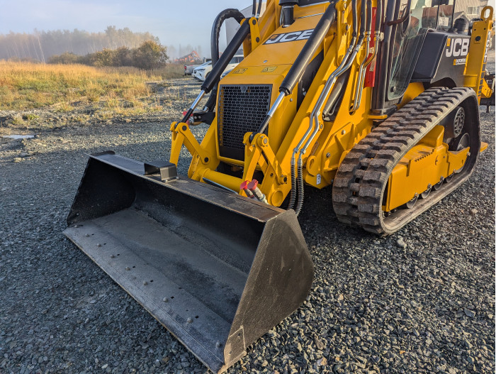 2: 2024 JCB 1CXT TRACKED Backhoe