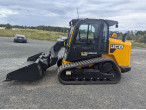 11: NEW JCB 3TS-8T TELESKID TELEHANDLER