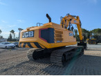 8: JCB 370X CRAWLER EXCAVATOR