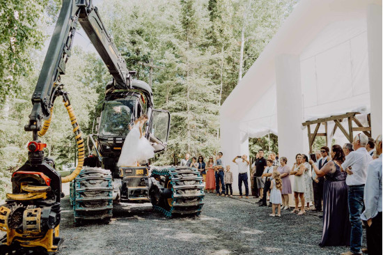 1/0: Love in the PONSSE Lane: A Love Story, Logging Style