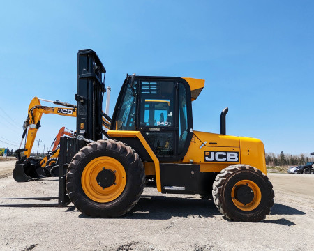 Rough Terrain Forklift Rental