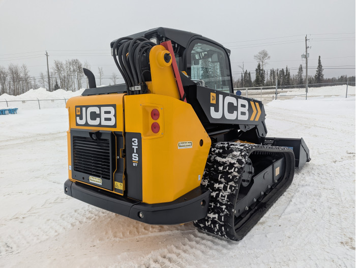 2: 2026 JCB 3TS-8T TELESKID