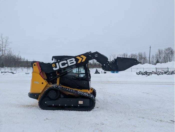 1: 2026 JCB 3TS-8T TELESKID