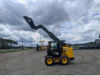 1: 2026 JCB 3TS-8W Teleskid