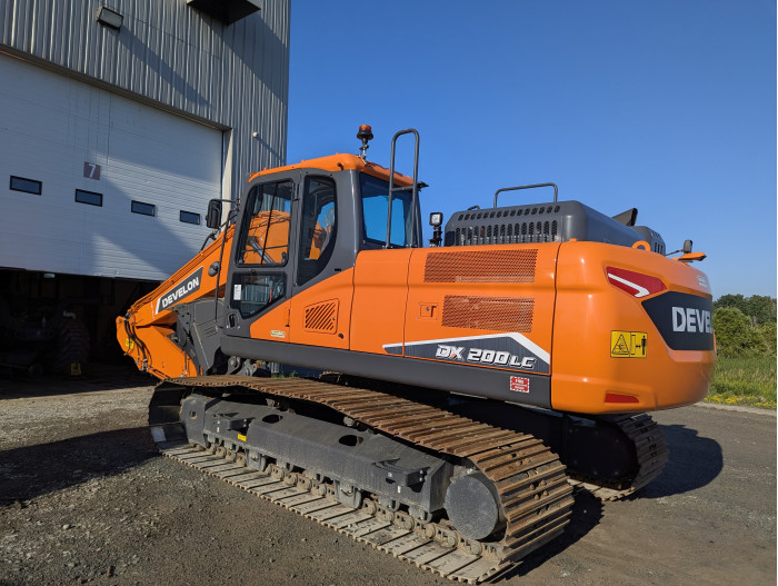 7: 2024 DEVELON DX200LC-7 EXCAVATOR
