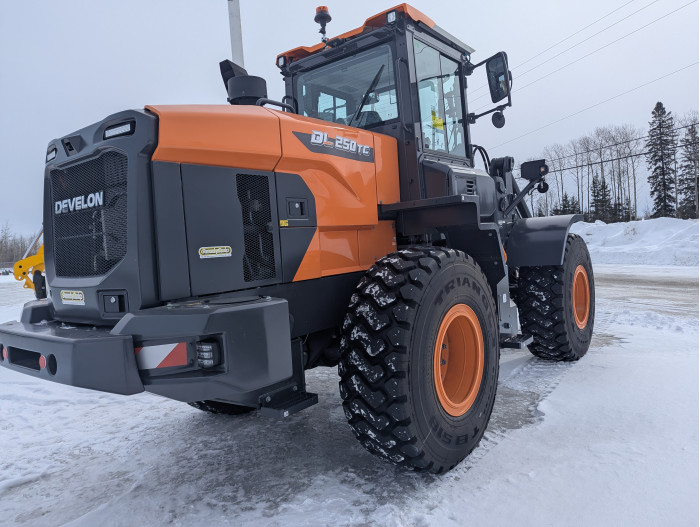 6: 2026 DEVELON DL250-US10 Wheel Loader