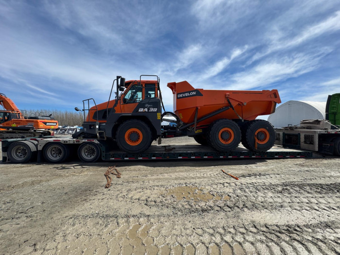 4: 2024 DEVELON DA30-5 ROCK TRUCK