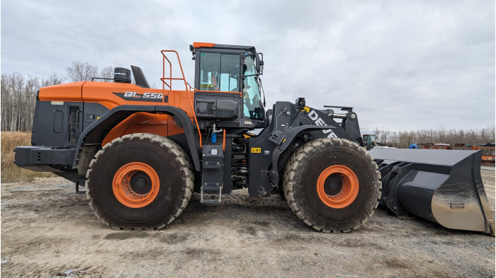 5: 2024 DEVELON DL550-7-UV50 Loader