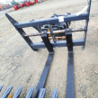 1: 2022 DOOSAN PALLET 60 Forks