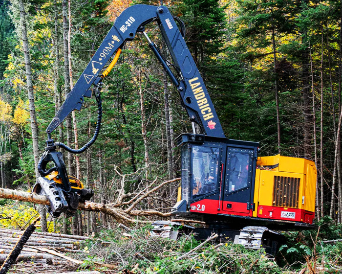 1: LANDRICH 2.0 TRACK HARVESTER