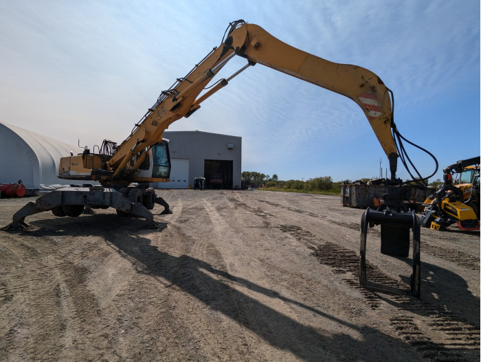 9: 2006 Liebherr A924B LITRONIC excavator