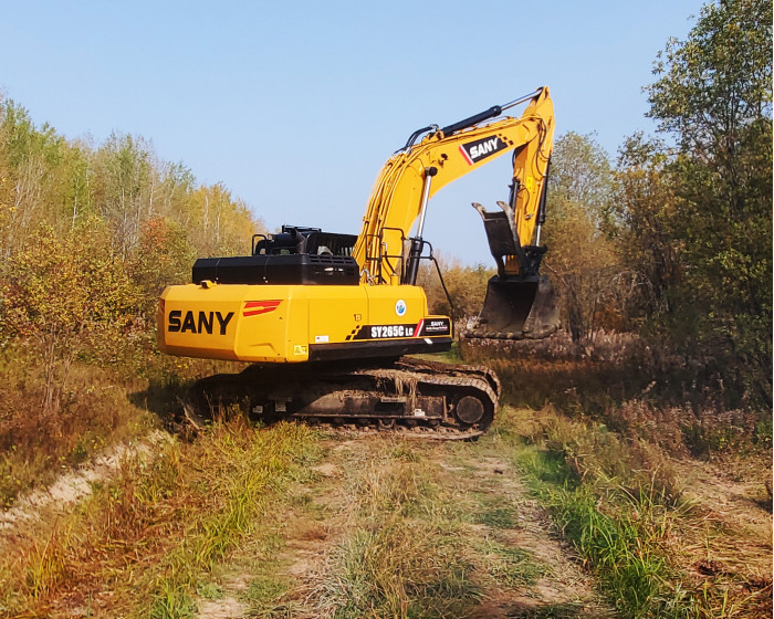 12: 2020 SANY SY265C LC EXCAVATOR