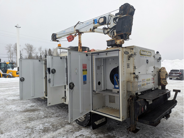 5: 2015 DODGE RAM 5500 SLT Service Truck