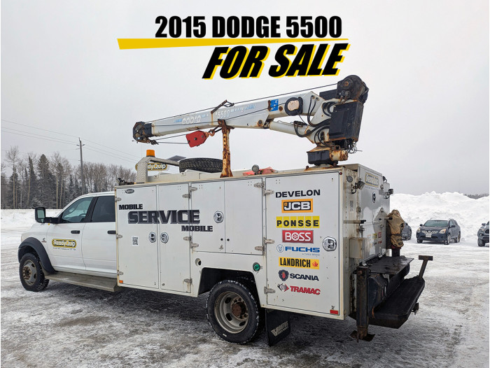 1: 2015 DODGE RAM 5500 SLT Service Truck