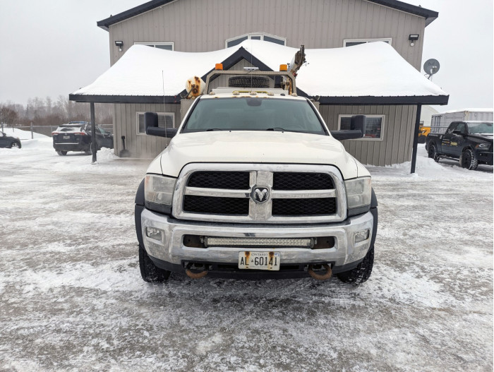 7: 2015 DODGE RAM 5500 SLT Service Truck