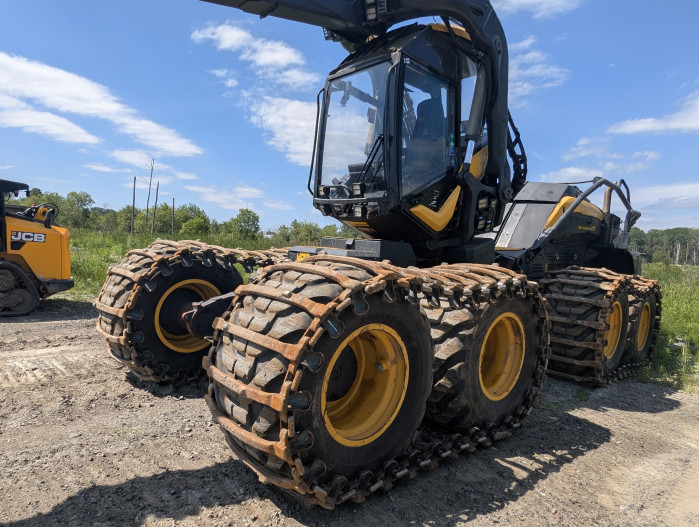 2: 2018 PONSSE SCORPION KING WITH H7 HARVESTER HEAD