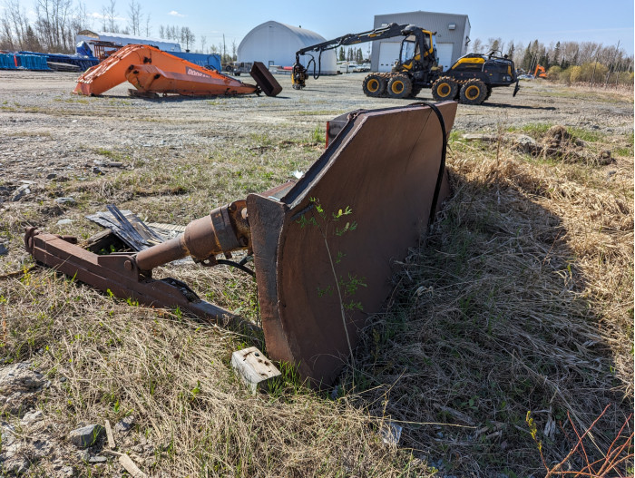 3: 1998 CATERPILLAR 13' BLADE