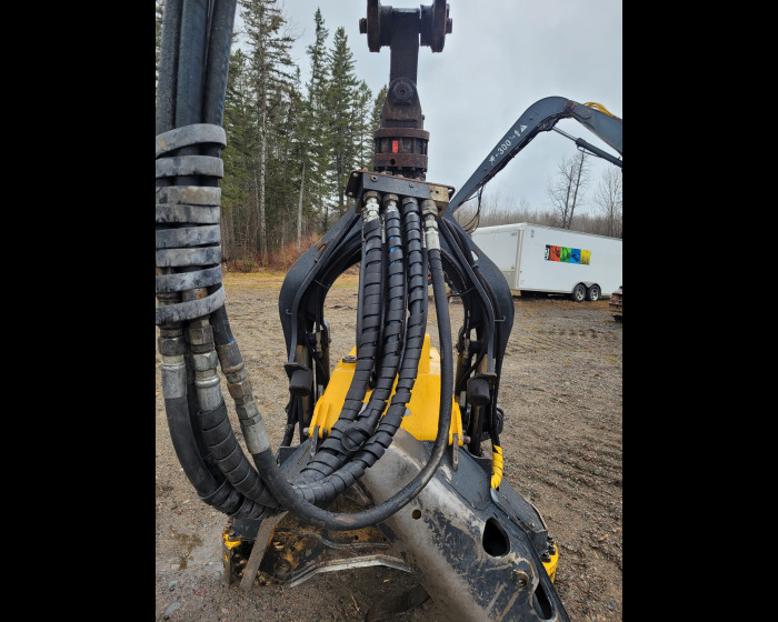 11: 2005 Daewoo Solar 300LL with Ponsse H8HD Head