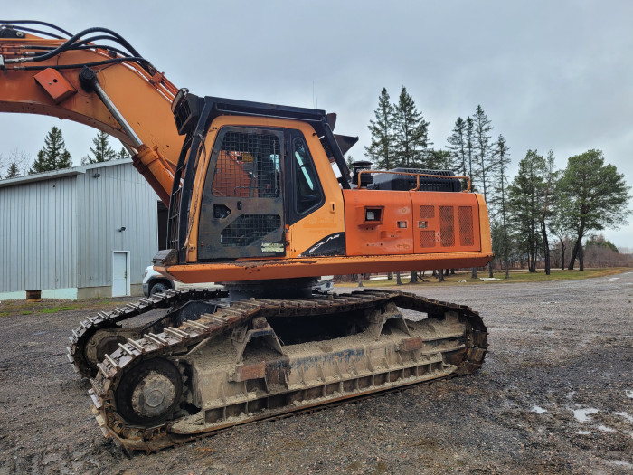 3: 2005 Daewoo Solar 300LL with Ponsse H8HD Head