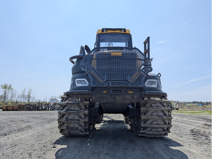 11: 2021 Ponsse Ergo Harvester with H8 Head