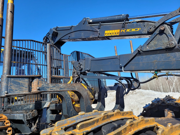 12: 2023 PONSSE ELEPHANT KING K100S Forwarder