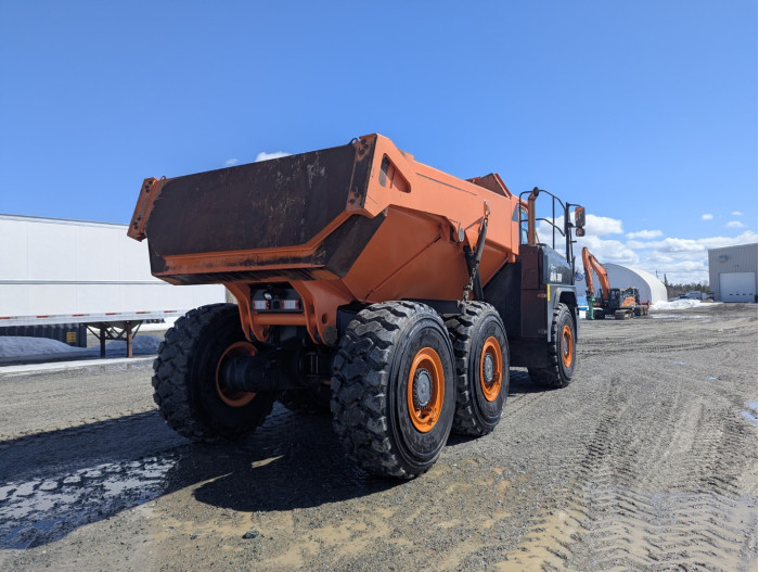 4: 2024 DEVELON DA30 ROCK TRUCK