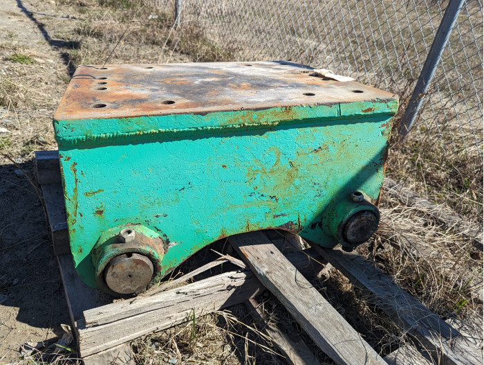 5: TRAMAC BRACKET TOP - V32