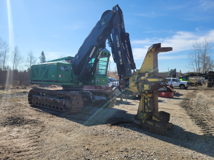 4: 2005 John Deere 853 Feller Buncher